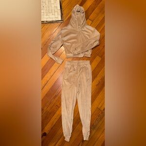 SKIMS Beige Velour Jogger Set